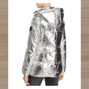 Vince Camuto Silver Puffer